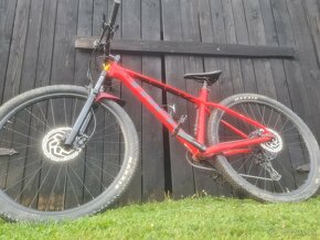 horský bicykel TREK MARLIN 8