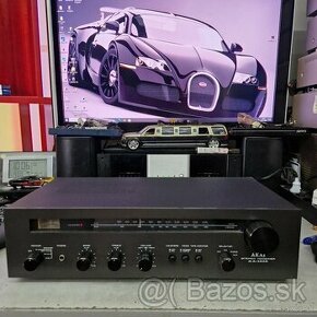 AKAI AA-1010...FM/AM stereo receiver...