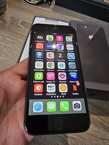 Predám Iphone 8 64GB black