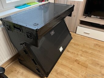 UDG Flight Case Portable Z-Style Dj Stôl