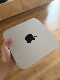 Mac mini M2