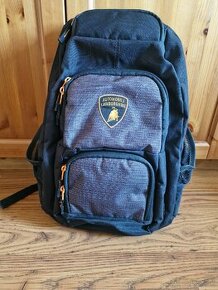 Školský batoh kvalitný v super stave
