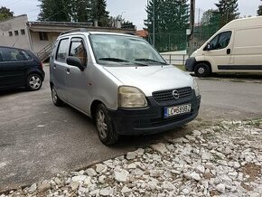 Opel agila - 1