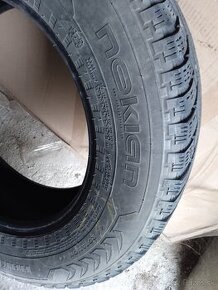 Zimné pneumatiky Nokian 215/70 R16