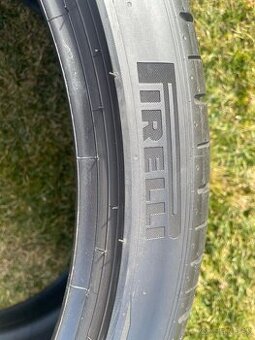 Pirelli  P Zero 295/35 ZR 21