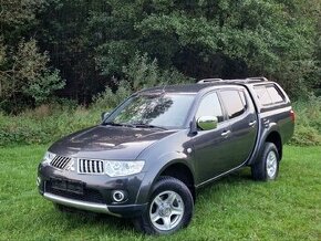 Mitsubishi L200 2.5 DI-D 4X4 SUPER SELECT TOP STAV