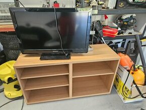 Panasonic 82cm Lcd Tv +stojan