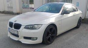 e92 coupe 325i AT