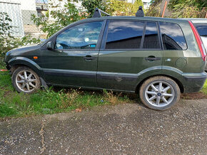 ford fusion 1,6i, 74kw, benzín, klíma r.v.2008