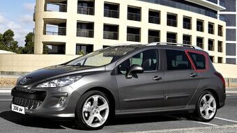 Peugeot 308 SW 2008- sklo blatníkové ľavé