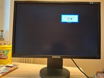 LCD display - monitor