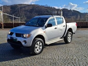 Mirsubishi L200 2.5TD 4x4 rok 2008 zdravé