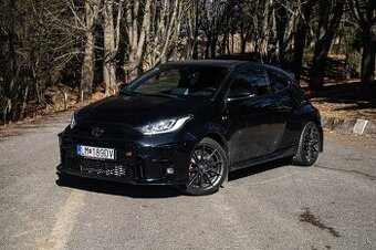 Toyota Yaris GR Sport, Kamera, SAMOSVOR, MANUÁL, ZÁRUKA