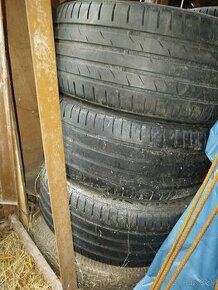 Letne gumy 225/45 r17 - 1