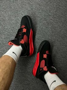 Nike Air Jordan 4 Retro "Red Thunder" - 1