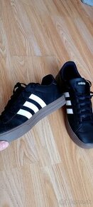 Adidasky