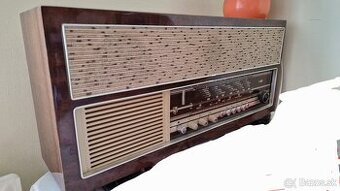 Rádio Retro Videoton R4900