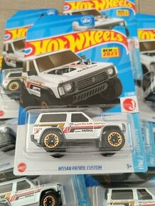 Hotwheels Nissan Patrol Custom Kroger Exclusive - 1