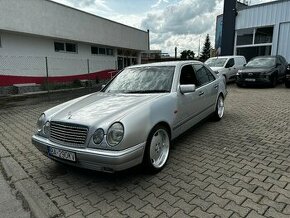 Mercedes-benz w210 290TD 1997