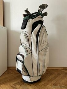 Golfový bag a palice