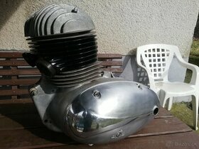 Jawa 354 polbubon, motor