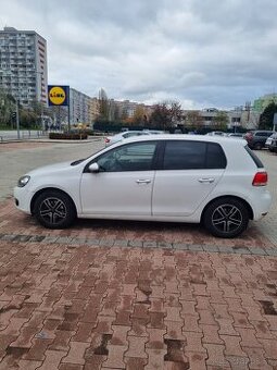 Volkswagen Golf VI 1.4