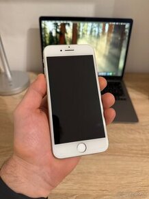 Apple iPhone 8 white 64 Gb