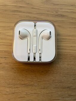 Apple EarPods