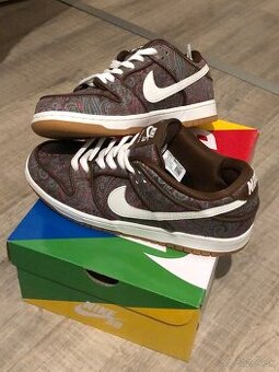 Nike SB Dunk Low Pro