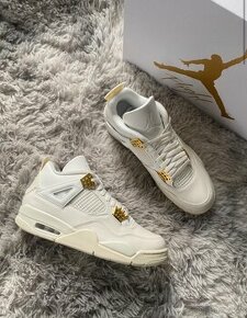 Air Jordan 4 Metallic Gold - 1