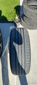 Pneu 235/50 R20