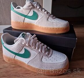 Nike Air Force 1 LV8 veľ. 43