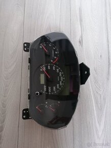 Honda Civic tachometer