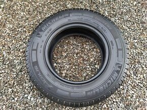 Michelin Agilis 215/70 R15C - 1