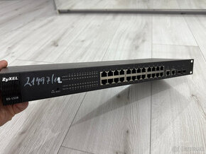 ZyXEL ES-1528 - switch (24x10/100,2xGbit RJ45,2xSFP) - 1