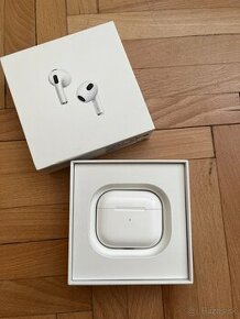 AirPods 3 generácie