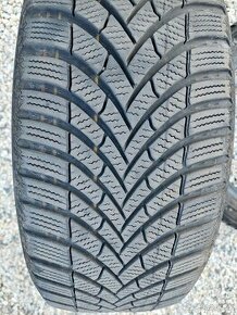 zimné 205/50 R 17 Semperit 2 ks - 1