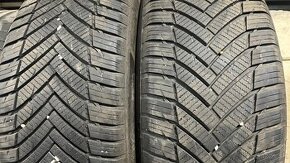 Zimne pneu 215/55r18 2ks