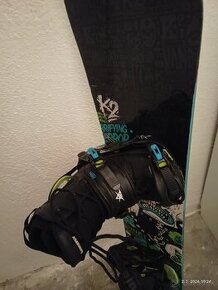 142 cm freestyle snowboard K2 Vandal + viazanie