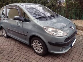 Peugeot 1007  1,4i 55kw,   Automat