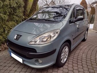 Peugeot 1007  1,4i 55kw,   Automat