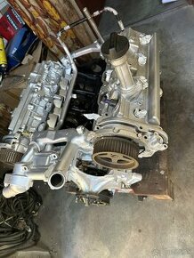 Motor 2UZ-FE 4,7 V8 Toyota Land Cruiser Sequoia Tundra - 1