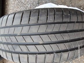 Predam pneu. Bridgestone 225 45 R 18 letné