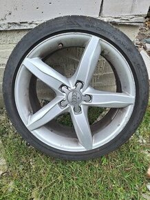 Predám elektróny  na audi  225 /40  r 18 5x112 - 1