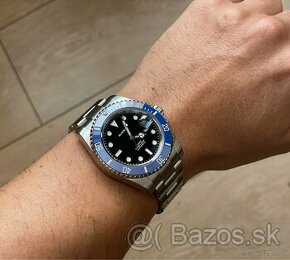 Sugess modré Submariner