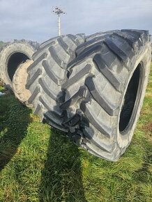 Traktorové pneumatiky 650/65 r38 pirelli