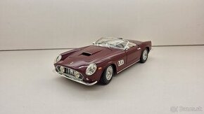 1:18 FERRARI 250GT CALIFORNIA