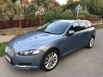 BEZ INVESTICII Jaguar XF Sportbrake 2.2d 200k