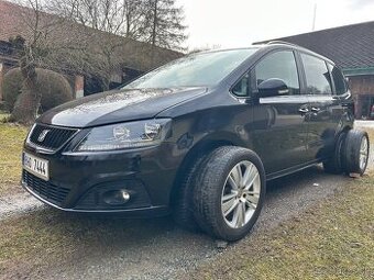 SEAT ALHAMBRA 2.0tdi 103kw r.9/2013 186000km klima navi esp