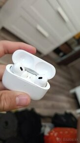 2022 AirPods Pro 2